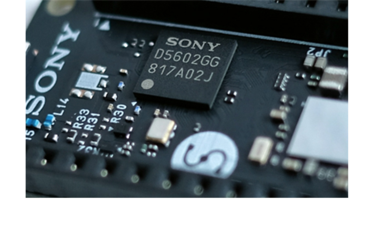 Spresense macro image with focus on Sony's CXD5602 microcontroller